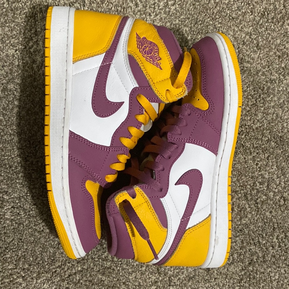 Jordan 1 brotherhood high og retro size 8
